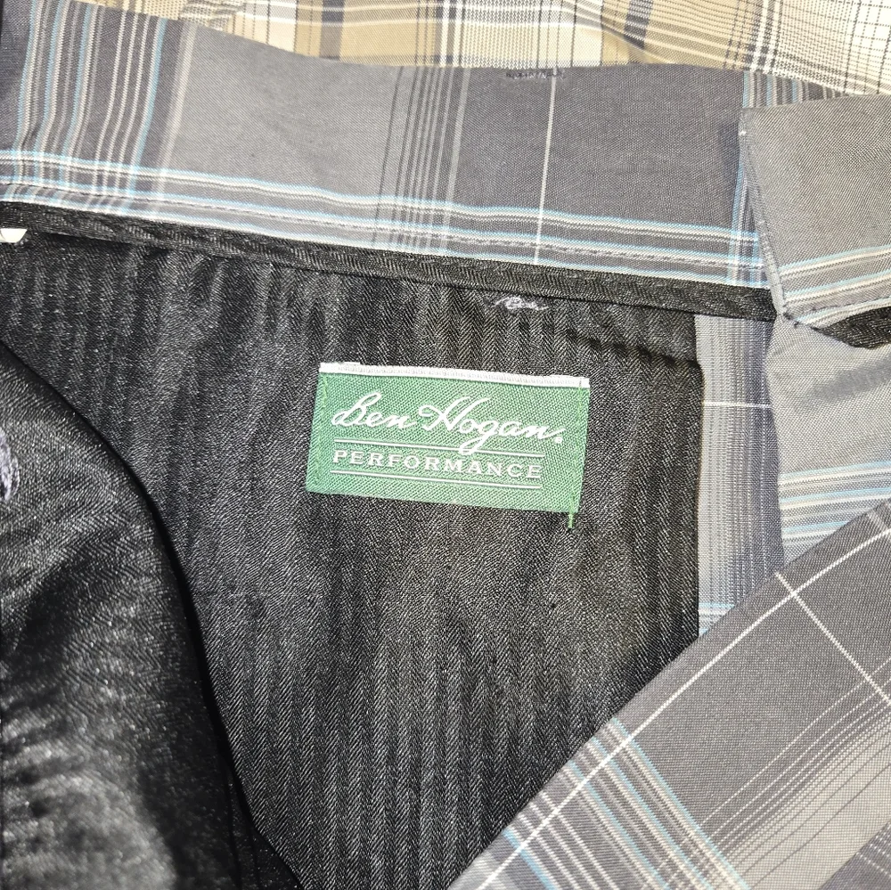 Ben Hogan Performance Men's 34 Plaid Golf Shorts - Gray and Tan